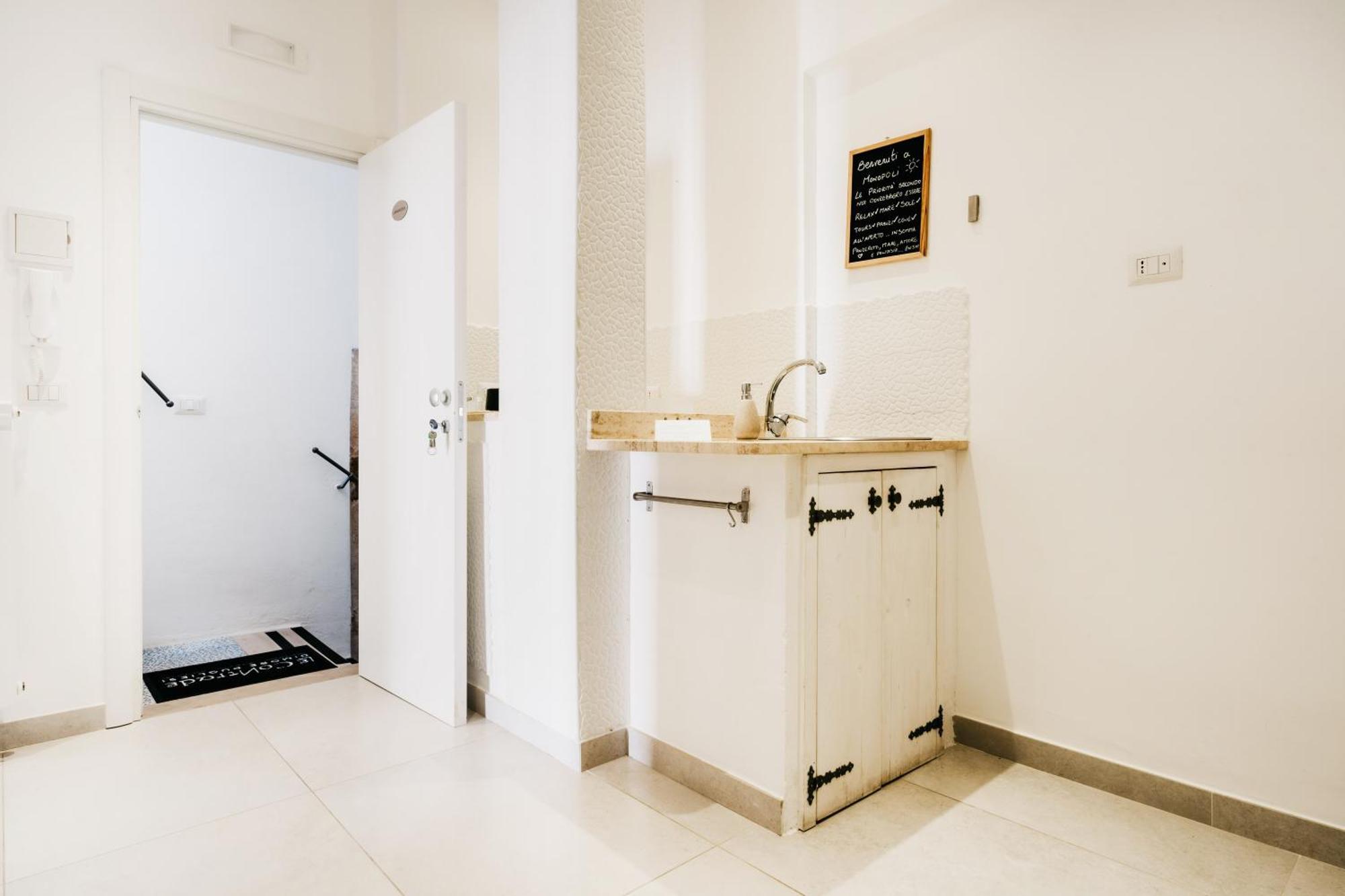 Le Contrade Chiasso Cafaro Hotel โมโนโปลี ภายนอก รูปภาพ